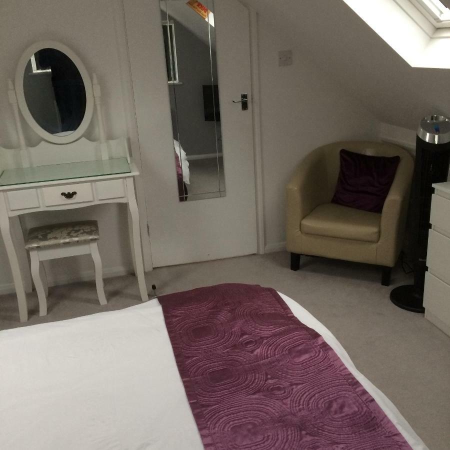 Bed and Breakfast Number Forty One à Hillingdon Extérieur photo